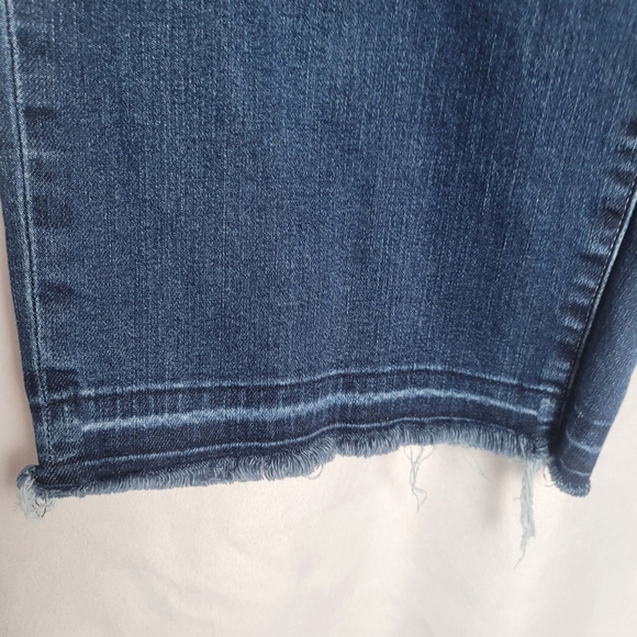 Uniqlo Women's High Waist Wide Leg Crop Fray Hem Jeans Size 27 - Picture 2 of 12